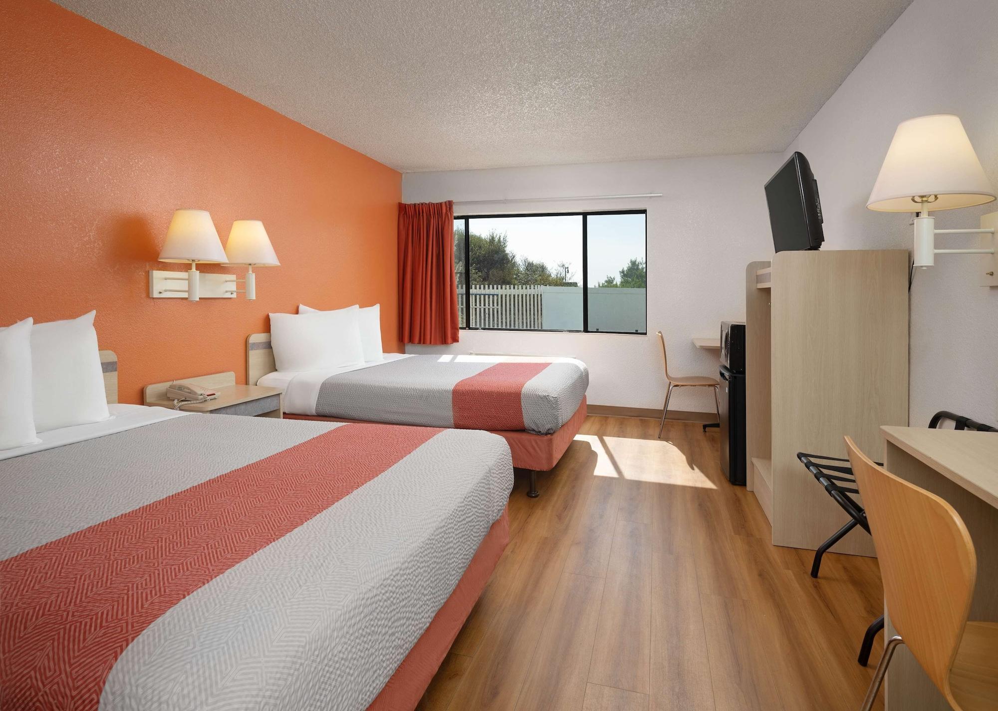 6 San Simeon, Ca - Hearst Castle Area Hotel 2*